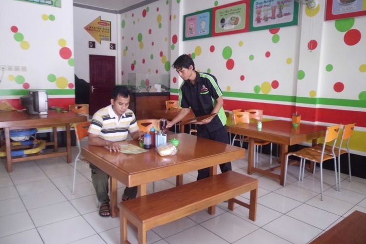Padang Jawa di Jantung Cilacap: Kenangan Rumah yang Menggugah Selera